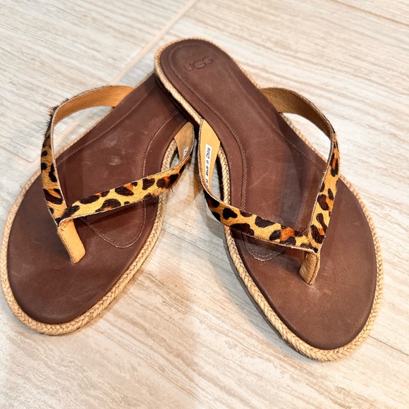 UGG Shoes - NWOT UGG leopard strap sandals size 7